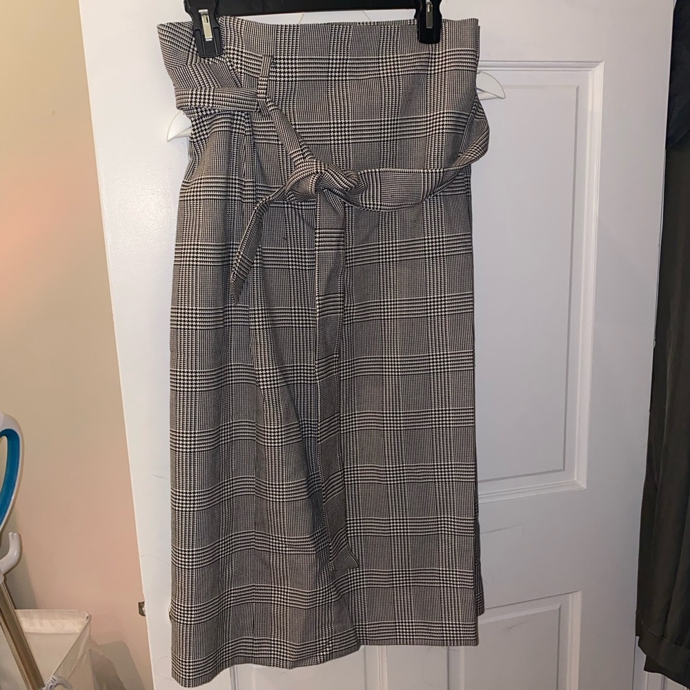 Zara black and white plaid, mid length wrap skirt, size Large